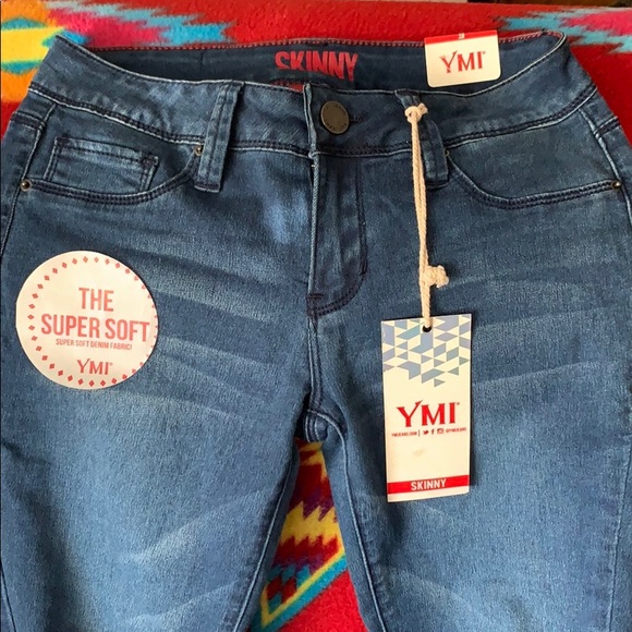 YMI Skinny juniors 5 - Picture 2 of 8